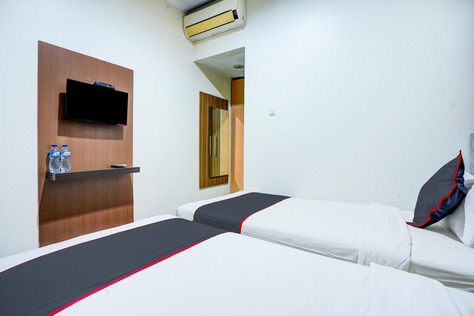 Hotel O Padang City Center Near Pantai Padang Formerly D'Dhave Hotel Luaran gambar