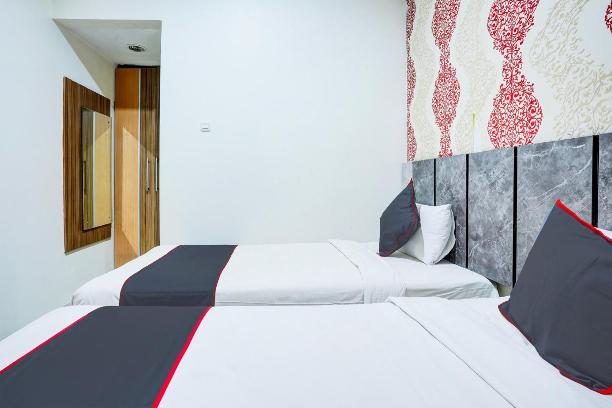 Hotel O Padang City Center Near Pantai Padang Formerly D'Dhave Hotel Luaran gambar