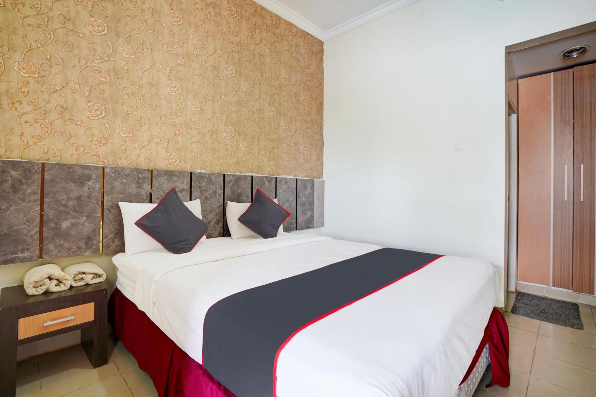 Hotel O Padang City Center Near Pantai Padang Formerly D'Dhave Hotel Luaran gambar